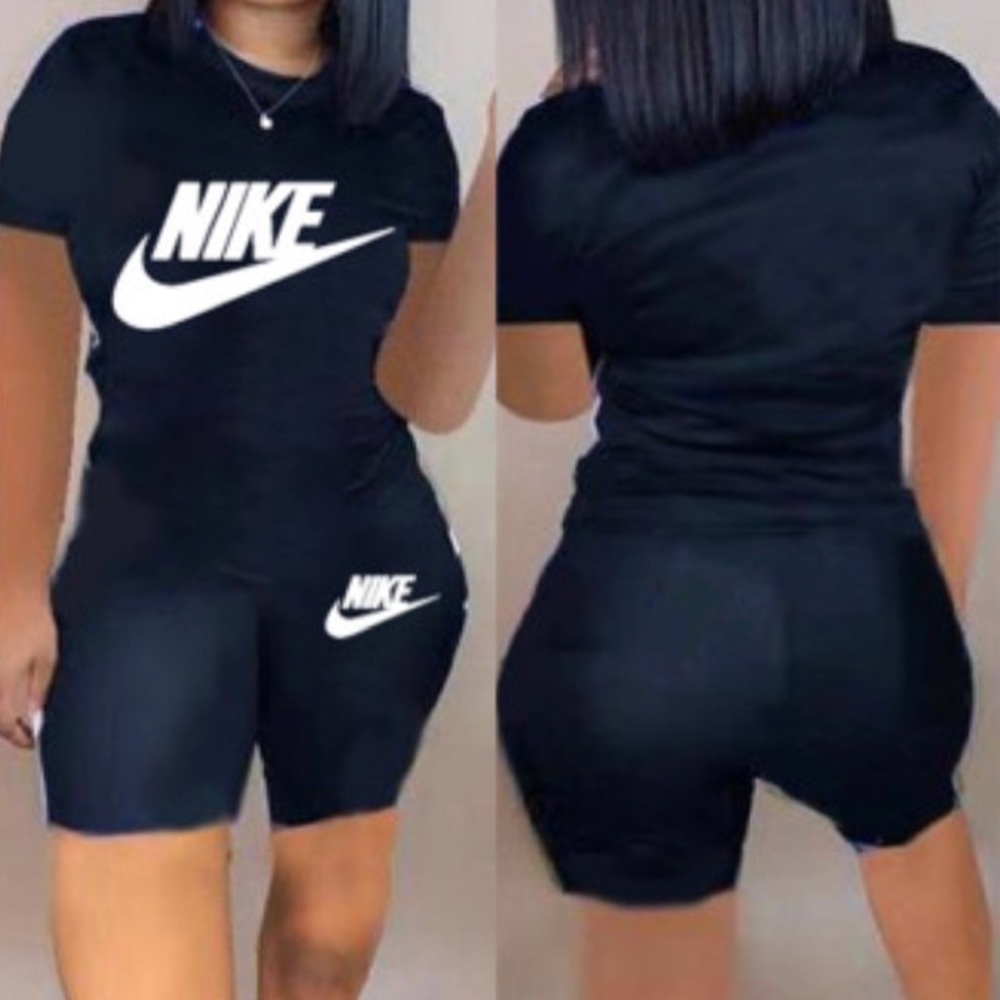 COPY - Nike two piece short set